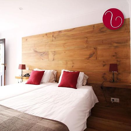 Guesthouse Vila Lusitania Φουνκάλ Εξωτερικό φωτογραφία