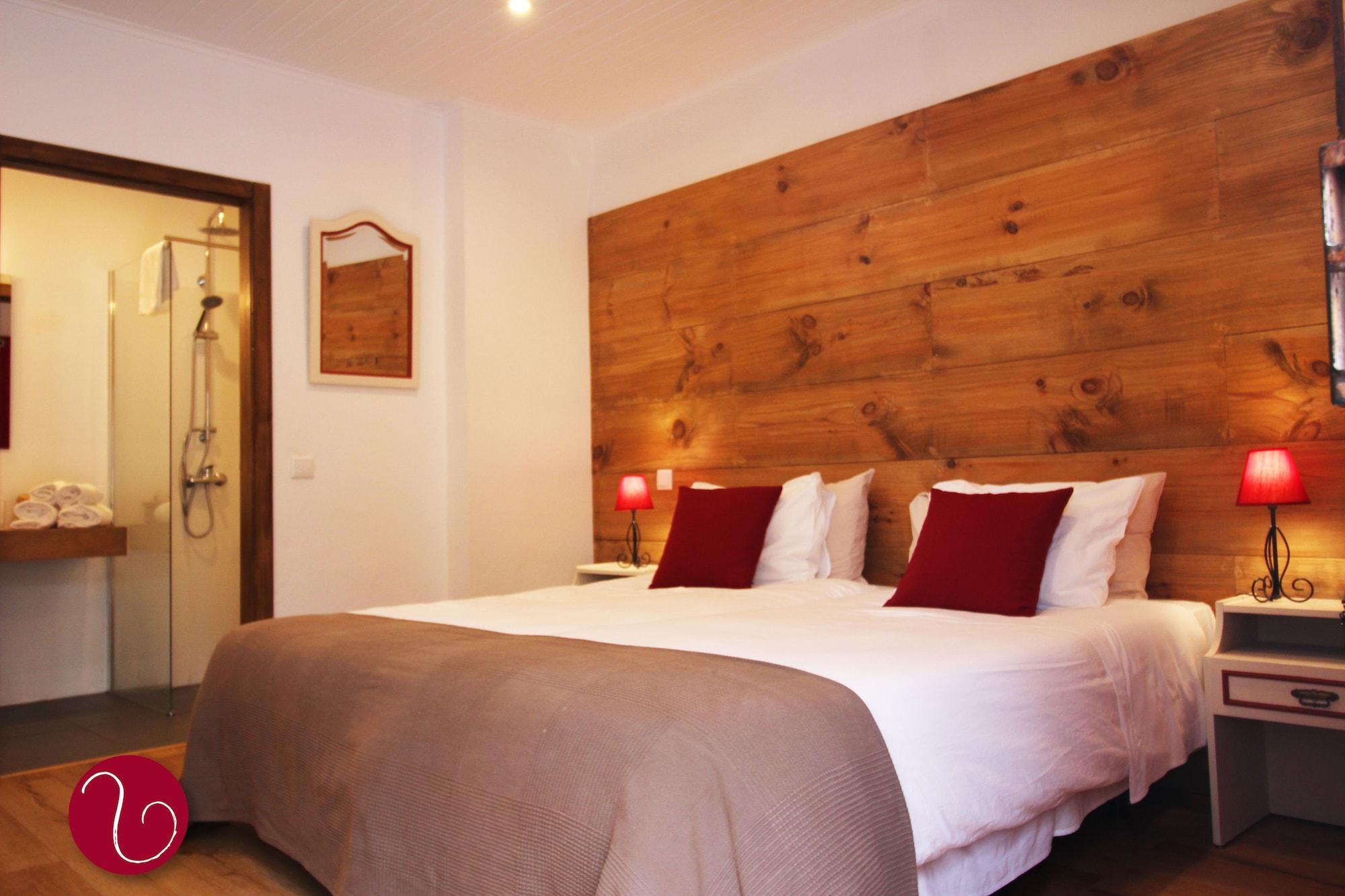 Guesthouse Vila Lusitania Φουνκάλ Εξωτερικό φωτογραφία