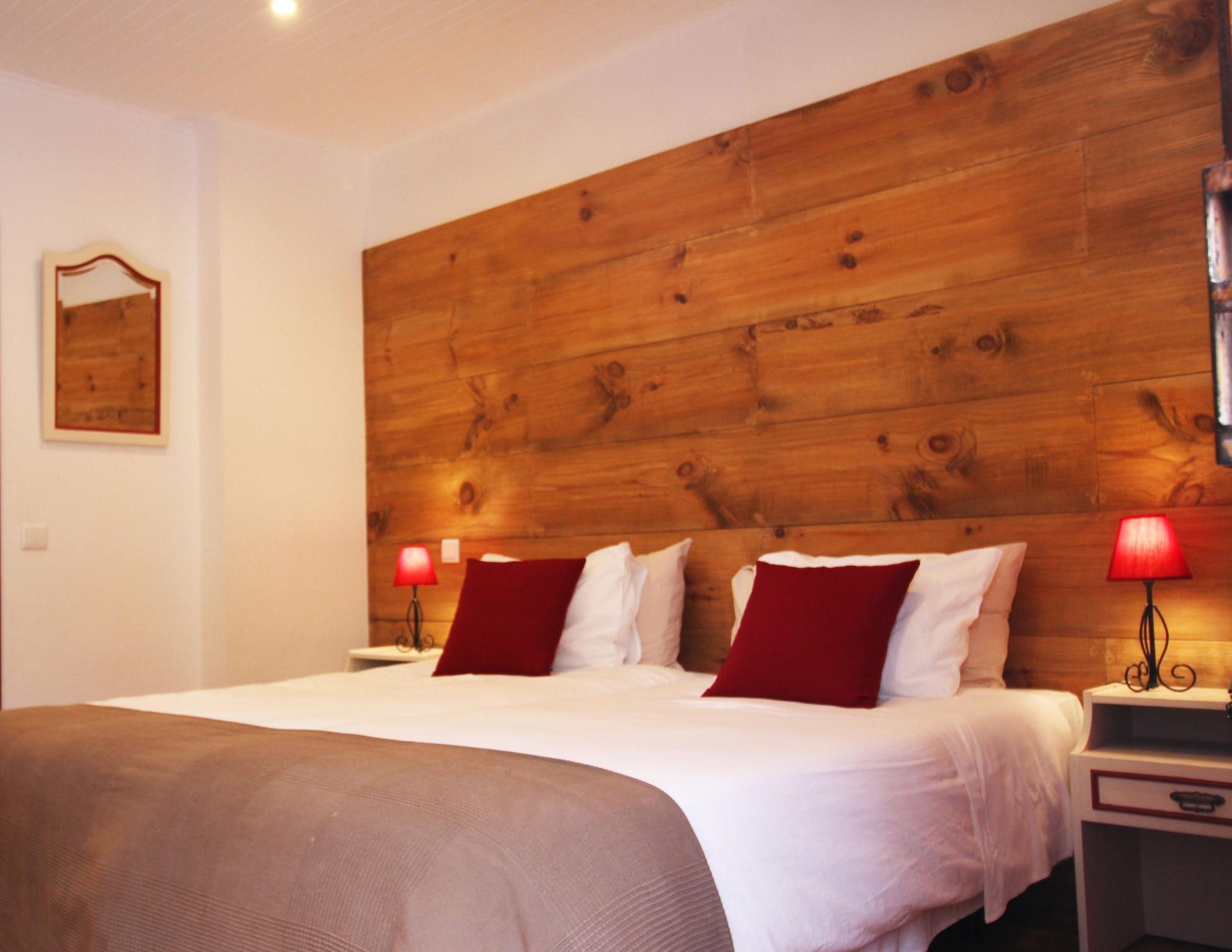 Guesthouse Vila Lusitania Φουνκάλ Εξωτερικό φωτογραφία