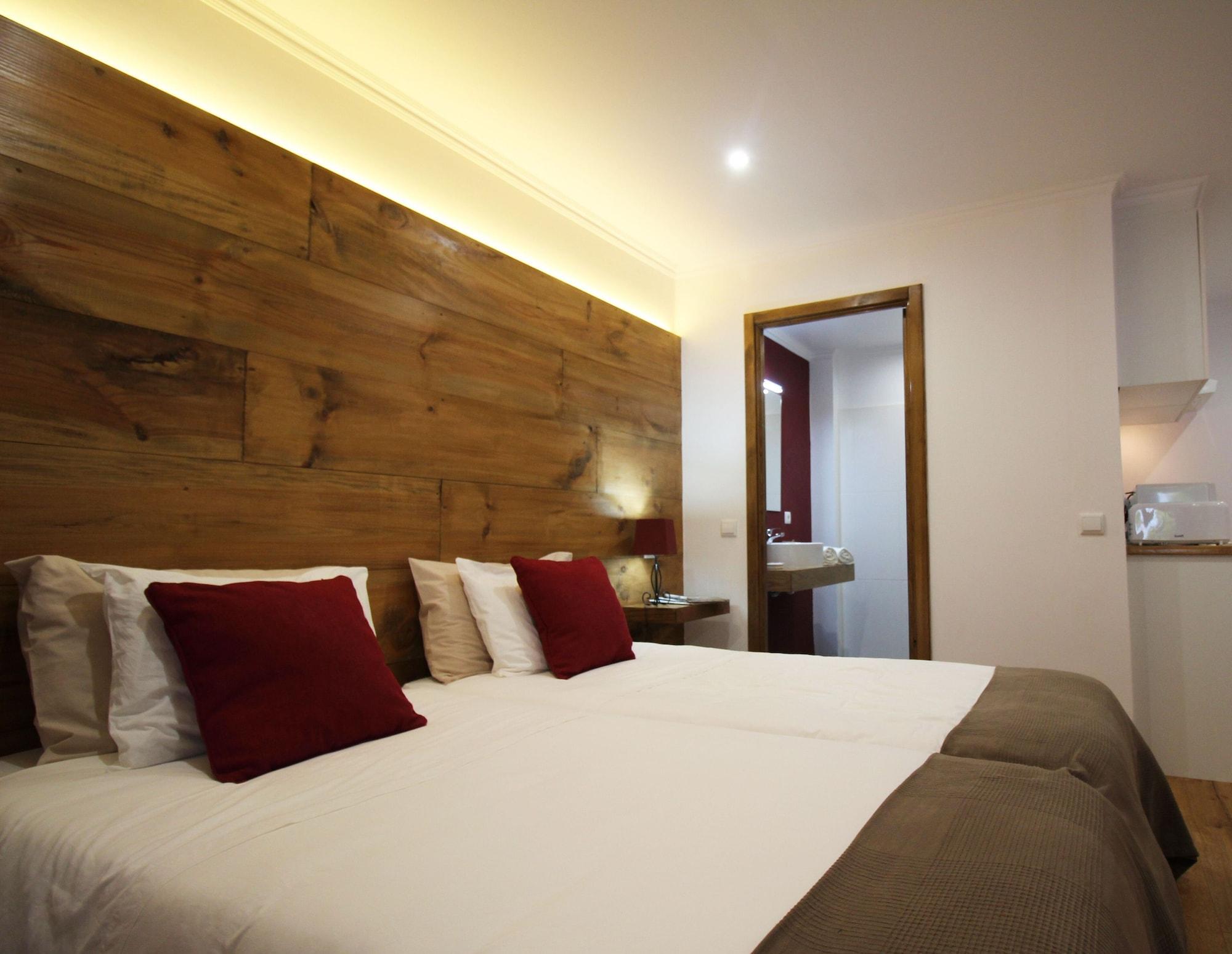 Guesthouse Vila Lusitania Φουνκάλ Εξωτερικό φωτογραφία