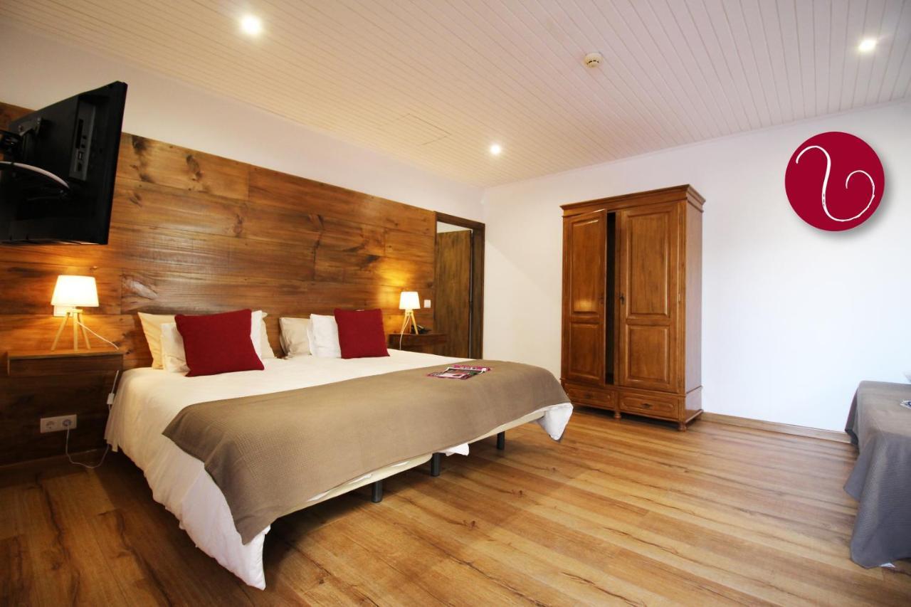Guesthouse Vila Lusitania Φουνκάλ Εξωτερικό φωτογραφία