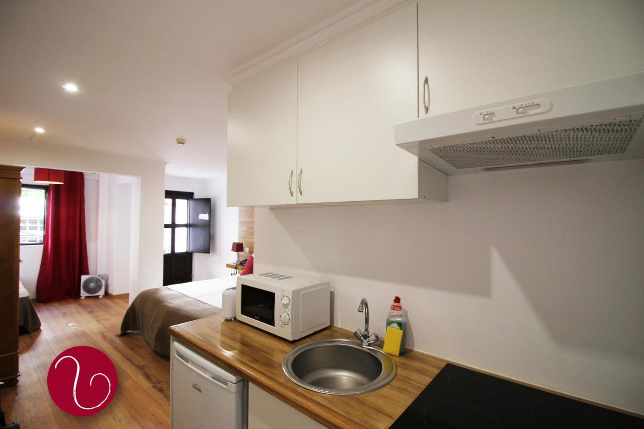 Guesthouse Vila Lusitania Φουνκάλ Εξωτερικό φωτογραφία