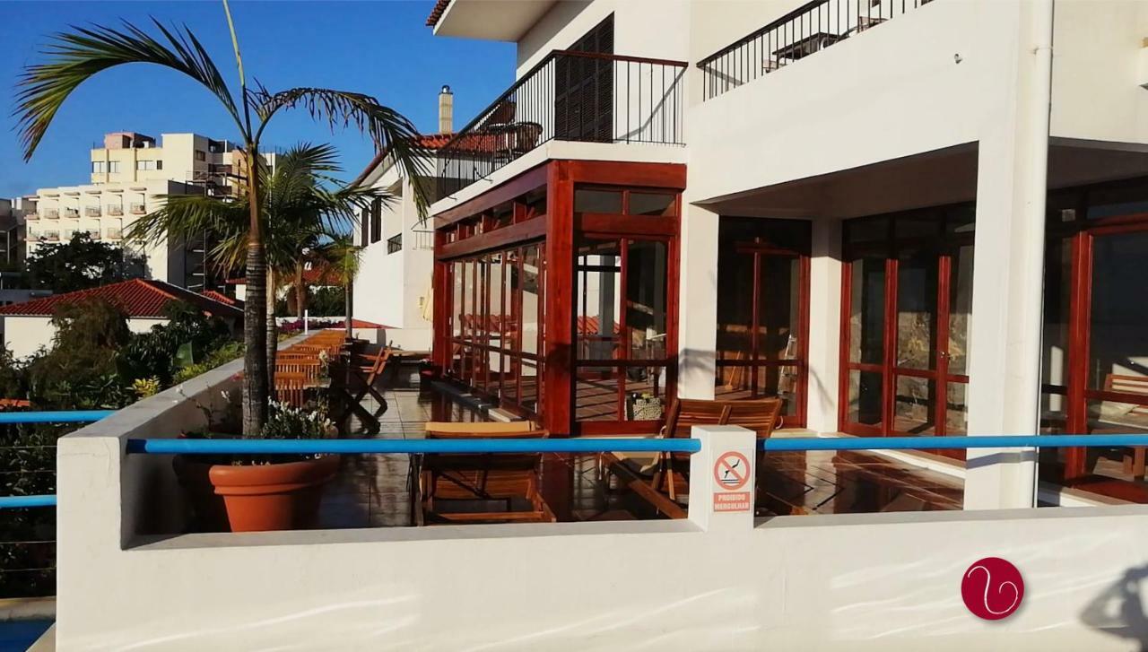 Guesthouse Vila Lusitania Φουνκάλ Εξωτερικό φωτογραφία