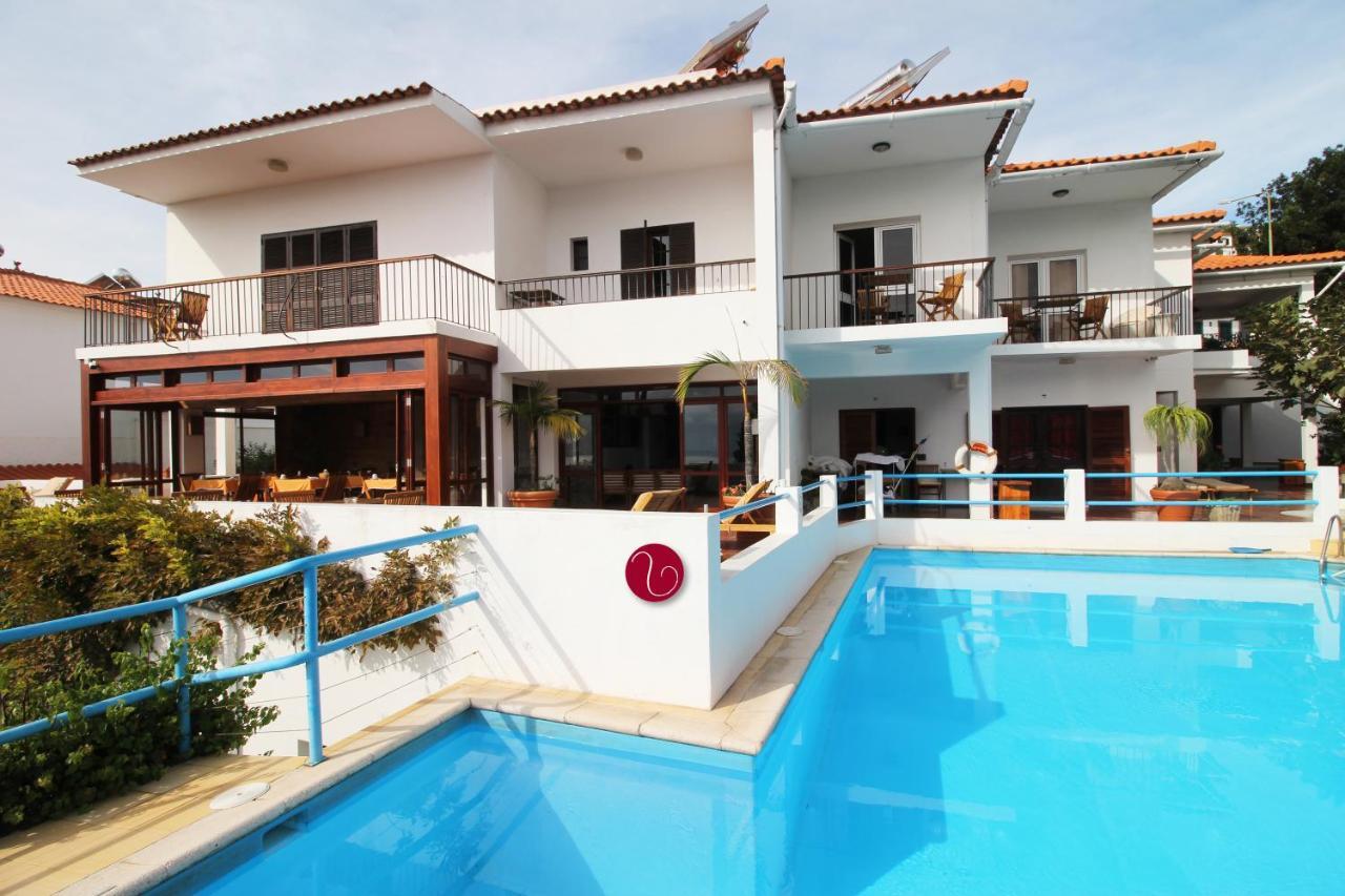 Guesthouse Vila Lusitania Φουνκάλ Εξωτερικό φωτογραφία
